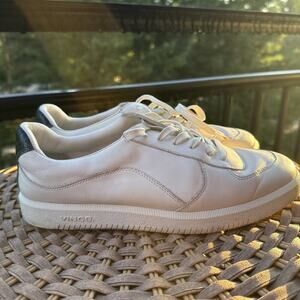 Vince Sneakers Women’s 8.5 38.5 Cream White Snake Leather Low Top Fashion Shoes